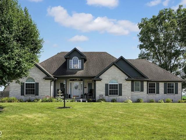 House for sale in Whiteland, Indiana