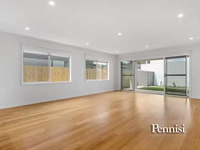 House for rent in Airport West, Victoria
