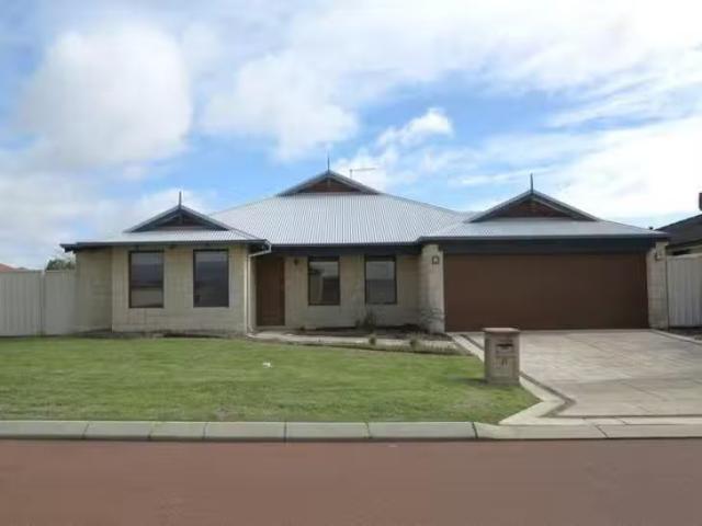 House for rent in Canning Vale, Western Australia