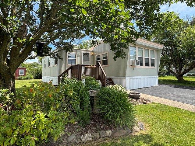 House for sale in Hamlin, New York