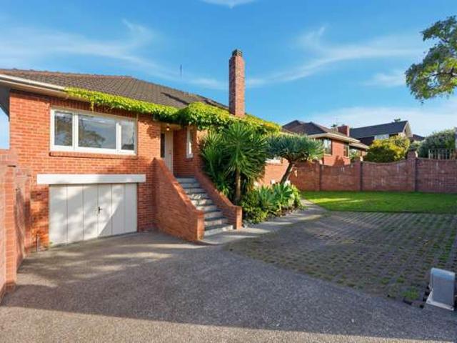 House for sale in Hillersden, Oroua County