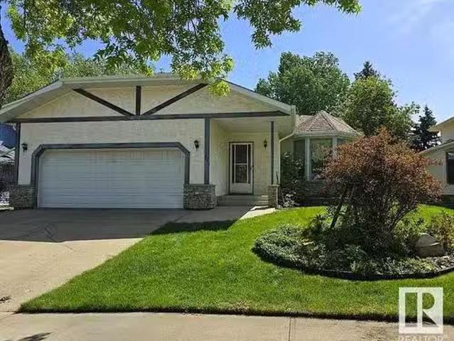 House for sale in Spruce Grove, Alberta