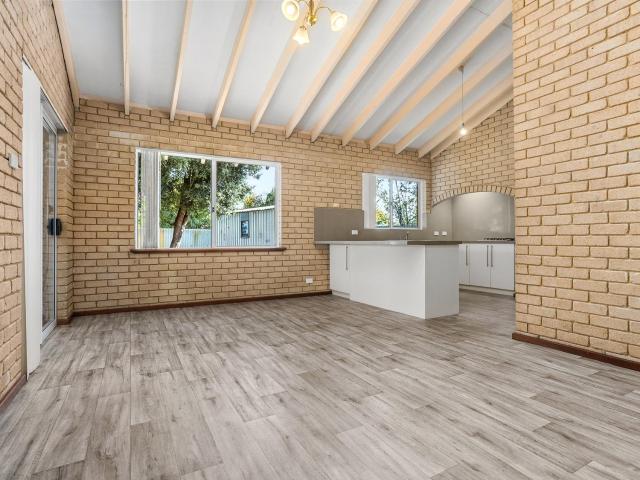 Apartment for rent in Leeming, Western Australia