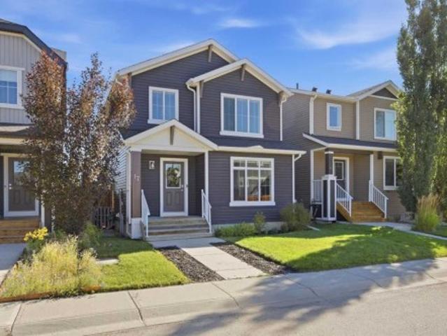 House for sale in Alberta