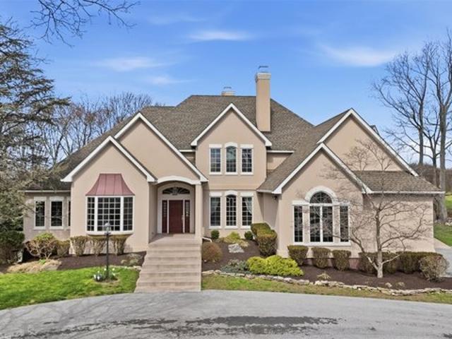 House for sale in Noxon, City of Poughkeepsie
