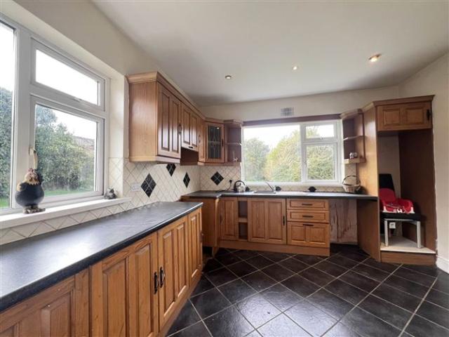 Detached House for sale in Marlfield, South Tipperary