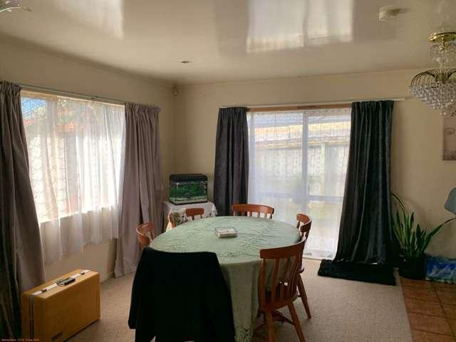 House for rent in Owhata, Oroua County
