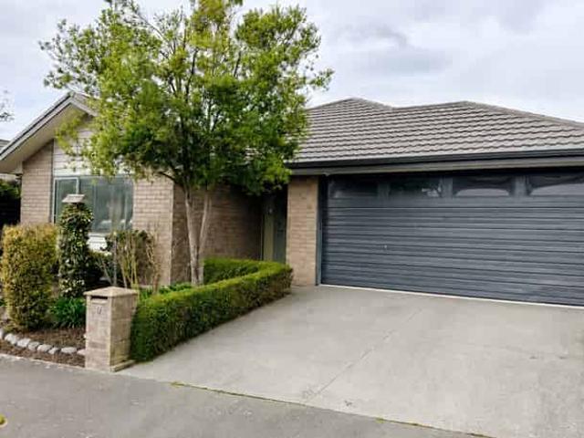 House for rent in Chaslands, Canterbury