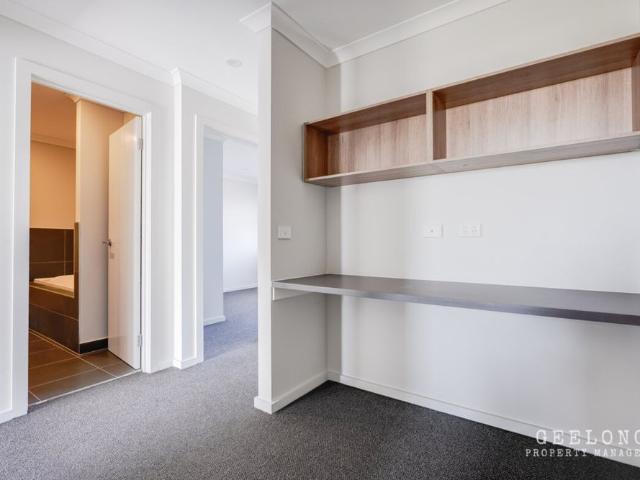 Townhouse for rent in Camerons Creek, Victoria