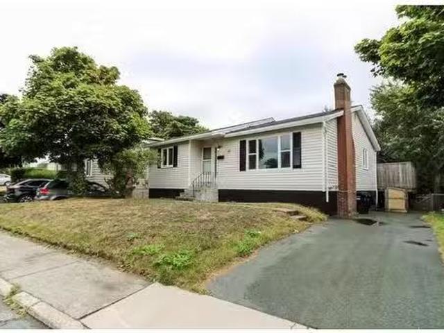 House for sale in Foxtrap, Newfoundland And Labrador