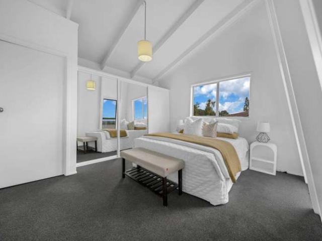 House for sale in Wairau Valley