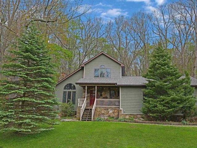 House for sale in Terra Alta, West Virginia