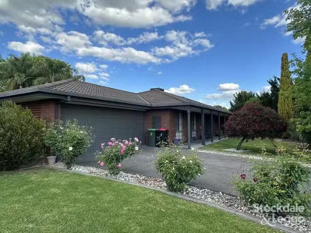 House for rent in Kialla, Victoria