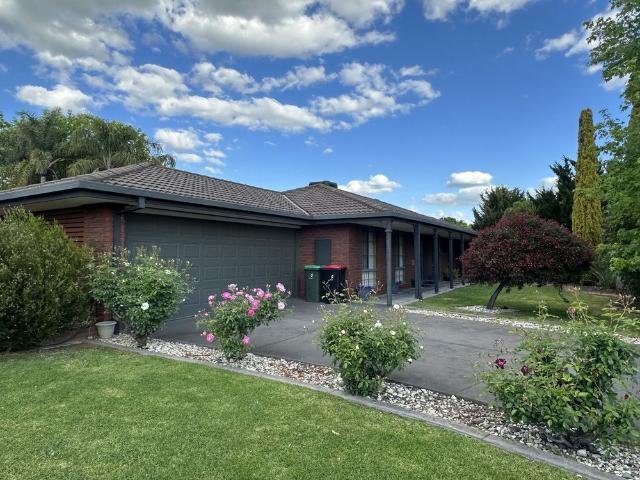 House for rent in Kialla, Victoria