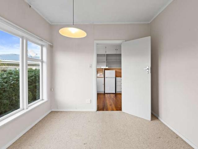 House for sale in Linden, Wellington