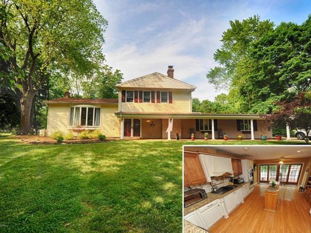 House for sale in Lincroft, New Jersey