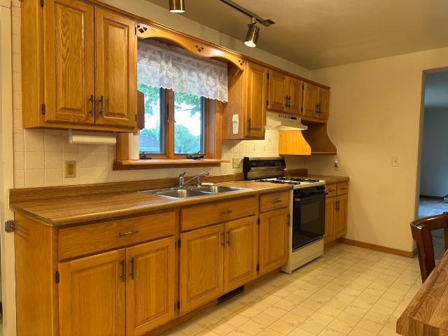 House for sale in Hans Addition, Edgerton