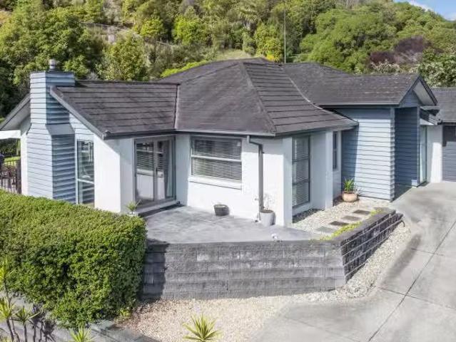 House for sale in Cable Bay, Nelson Bays