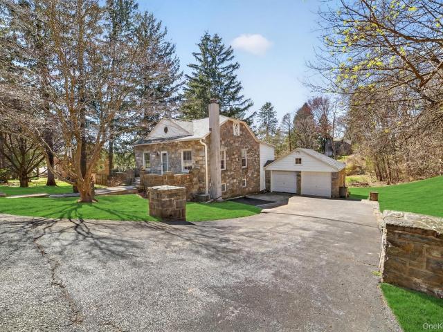 House for sale in Amawalk, New York