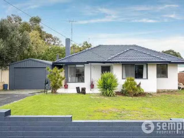 House for rent in Coolbellup, Western Australia