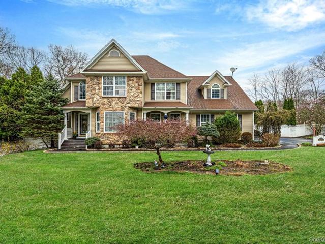 House for sale in Centereach, New York