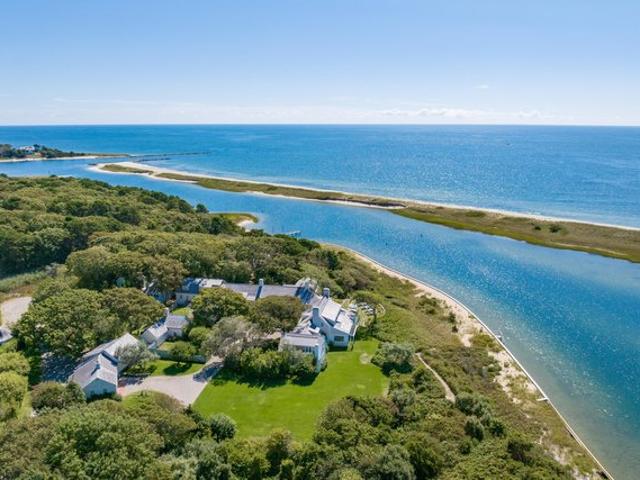 House for sale in Osterville, Massachusetts