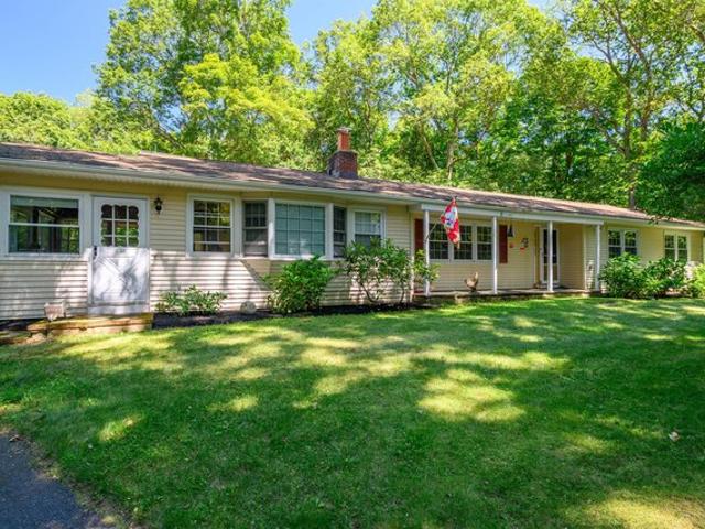 House for sale in Newtown, Connecticut