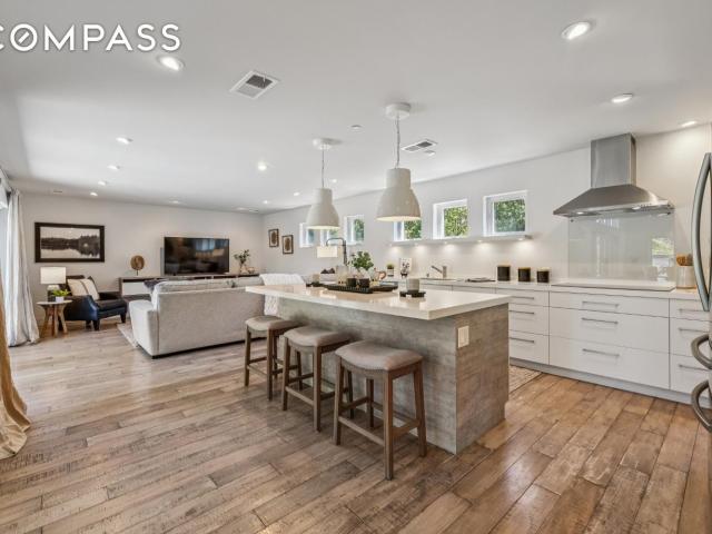House for sale in Belvedere Tiburon