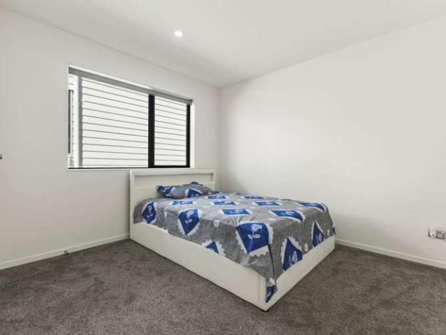 House for sale in Papakura