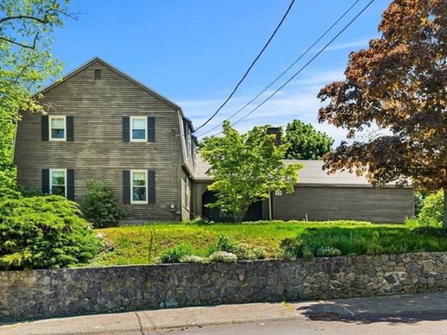 House for sale in Beverly, Massachusetts