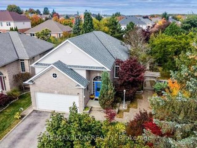 House for sale in Acton, Golden Horseshoe