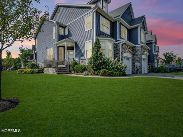 Townhouse for sale in Old Bridge, Old Bridge Township