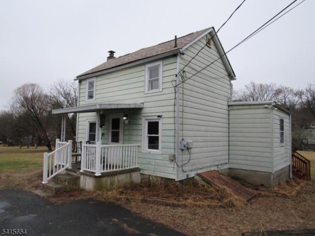 House for sale in Hampton, New Jersey
