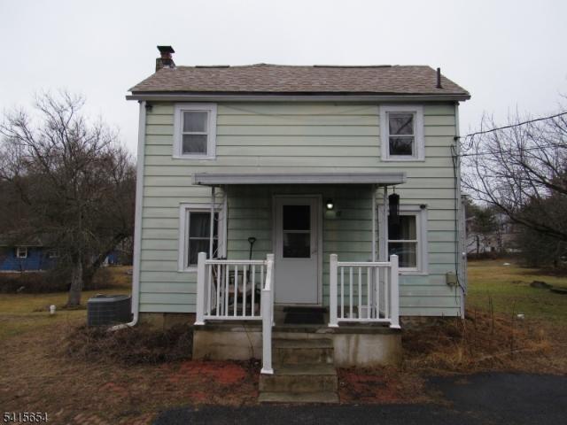 House for sale in Hampton, New Jersey