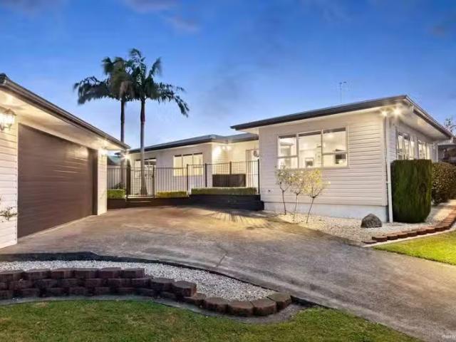 House for sale in Awhitu