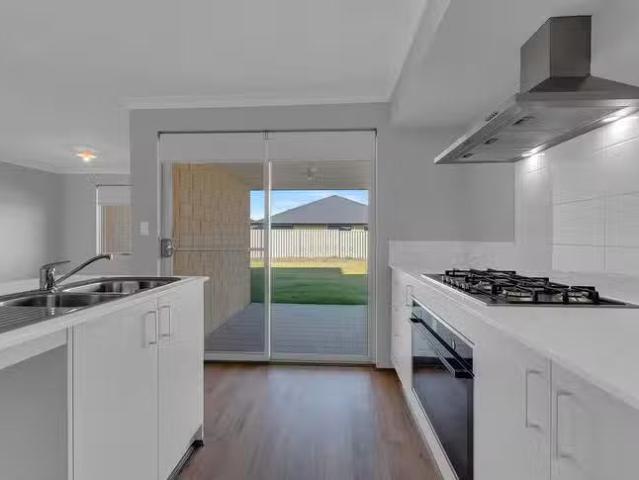 House for rent in South Yunderup, Western Australia