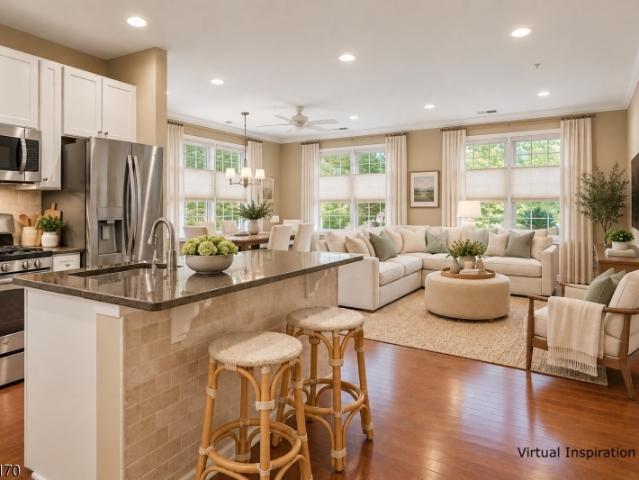 Condo for sale in Springdale, Warren Township