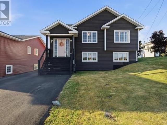 House for sale in Paradise, Newfoundland And Labrador