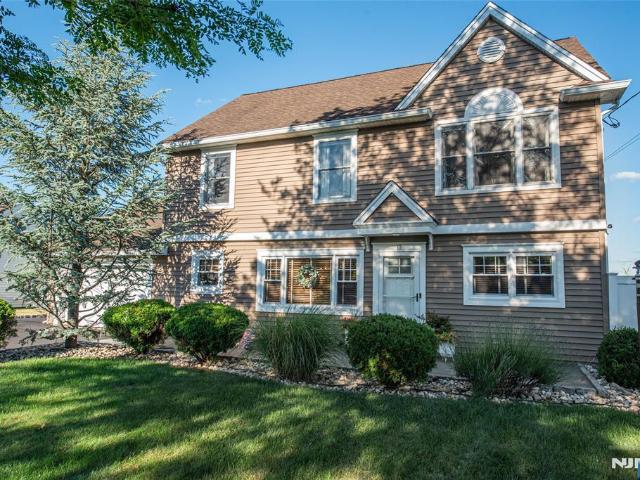 House for sale in Passaic, New Jersey
