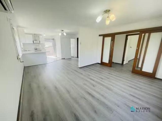 House for rent in Guildford