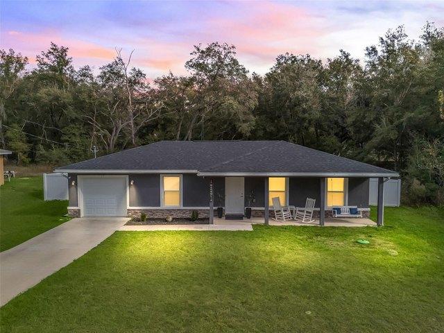 House for sale in Ocklawaha, Florida