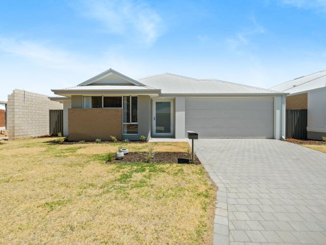 Apartment for rent in Parklands, Western Australia