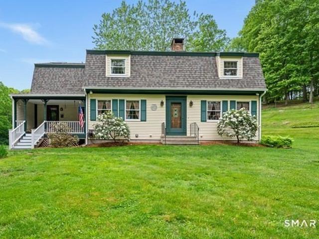House for sale in East Hampton, Connecticut