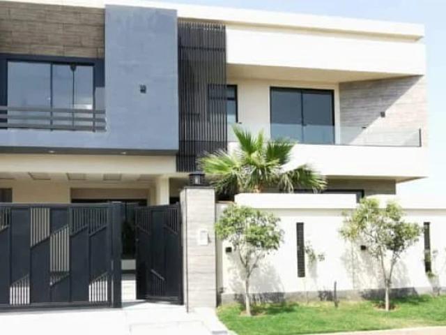 House for sale in Faisalabad, Islamabad Capital Territory