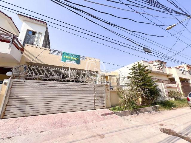 House for sale in Bani Gala
