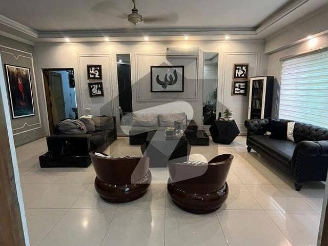 House for sale in Faisalabad, Islamabad Capital Territory