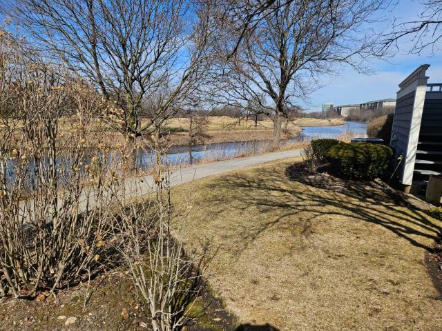 House for sale in Woodridge, Illinois