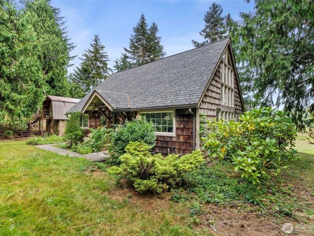 Property for sale in Raymond, Washington