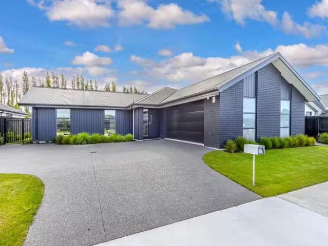 House for sale in Woodend, Canterbury