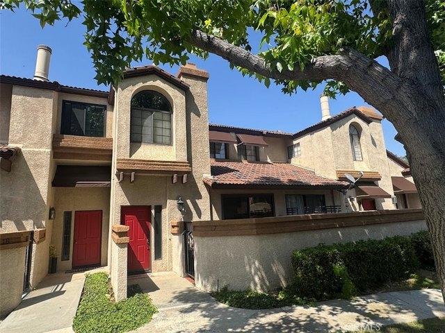 Townhouse for sale in Pomona, California